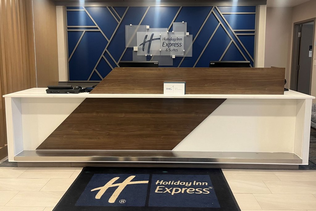 Holiday Inn Express & Suites Huntsville, Muskoka