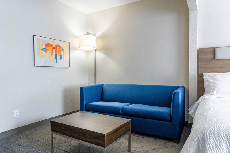 HOLIDAY INN EXP STE HIAWASSEE