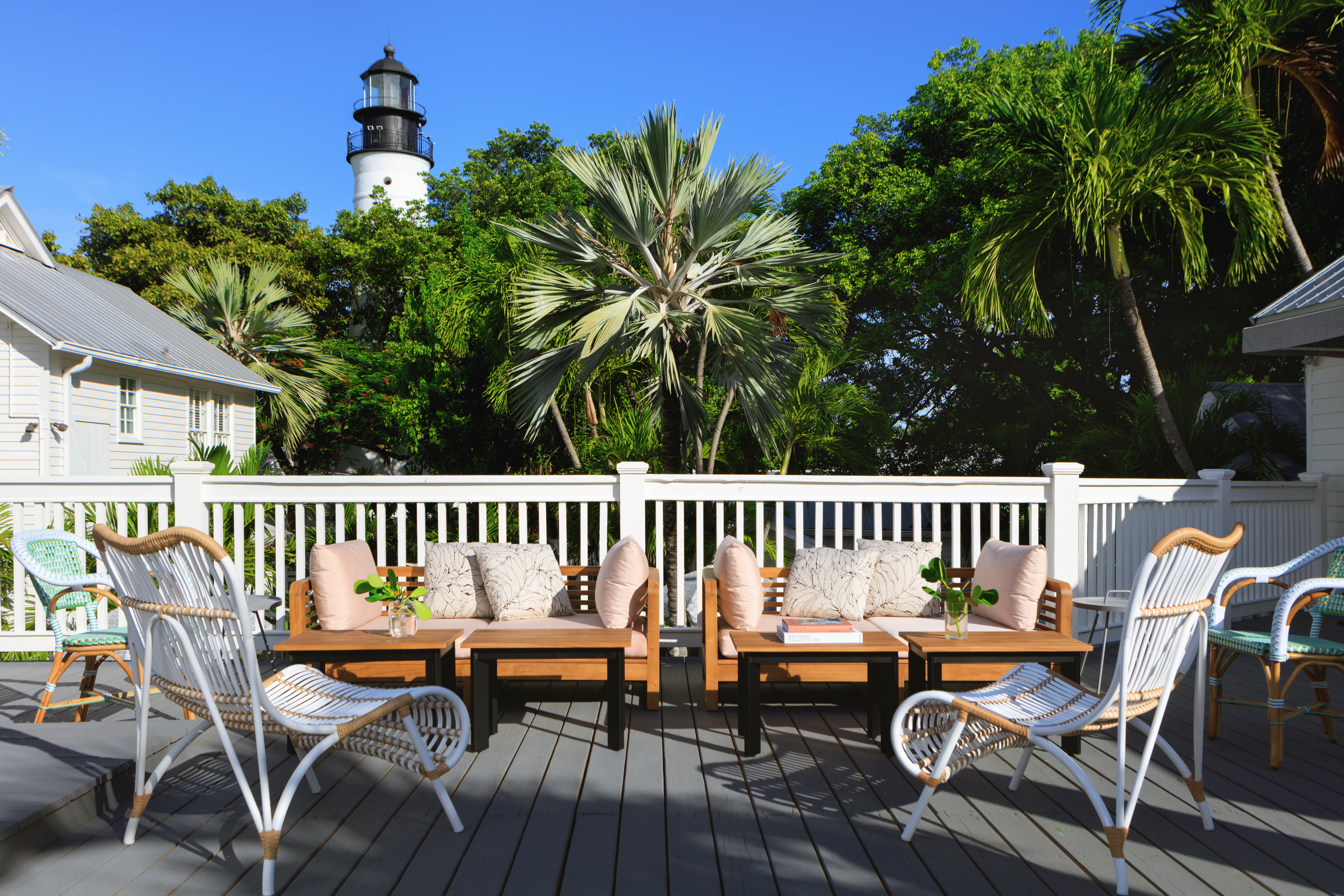 Lighthouse Hotel-Key West Historic Inns
