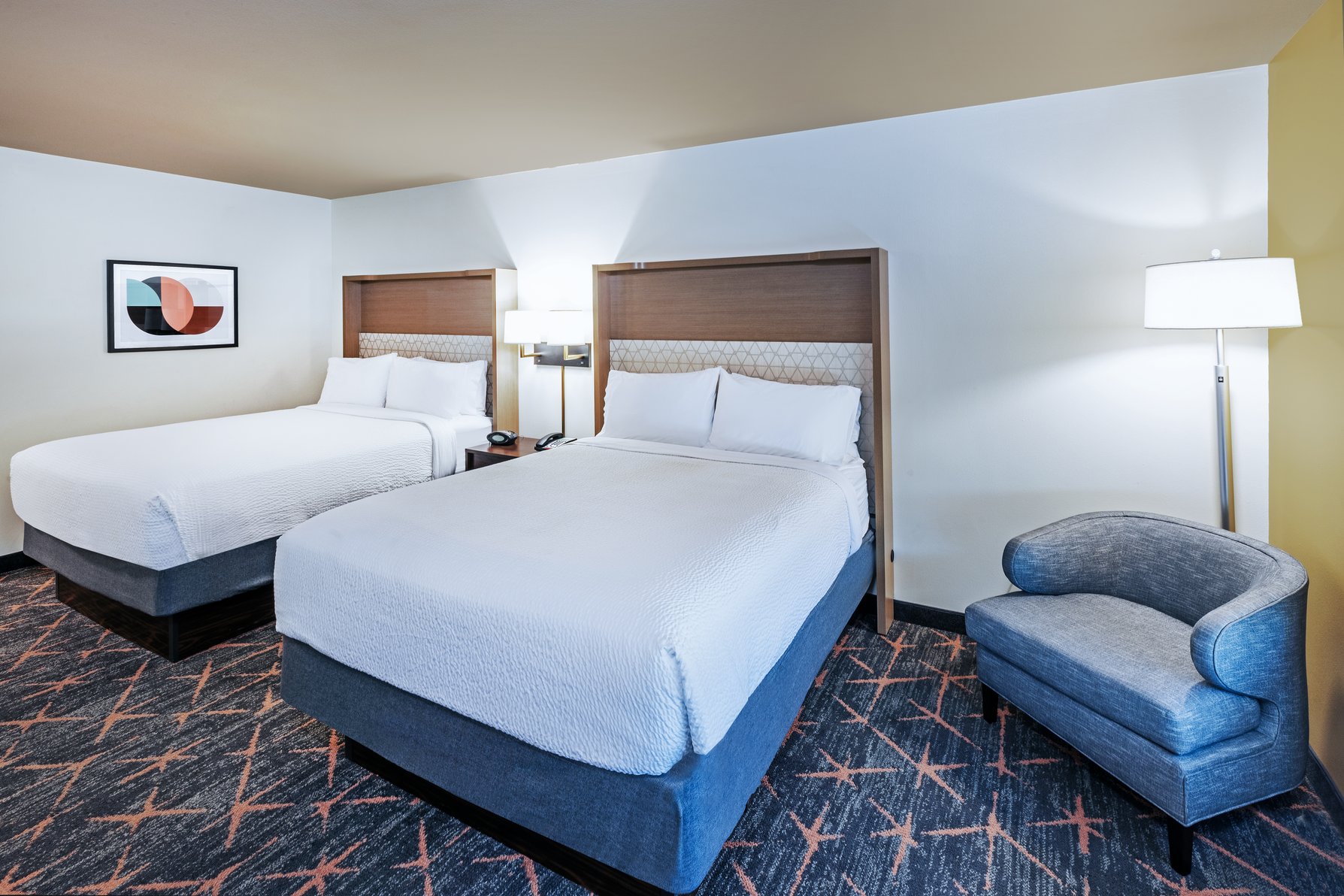 Holiday Inn & Suites STILLWATER - UNIVERSITY WEST Room Type - 2 Queen Suite Communications Mobility Accessible Holiday Inn & Suites STILLWATER - UNIVERSITY WEST Room Type - 2 Queen Suite Communications Mobility Accessible