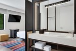 Aloft, Guest room, 1 King, Limited view, Corner room