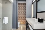 Aloft, Guest room, 1 King, Limited view