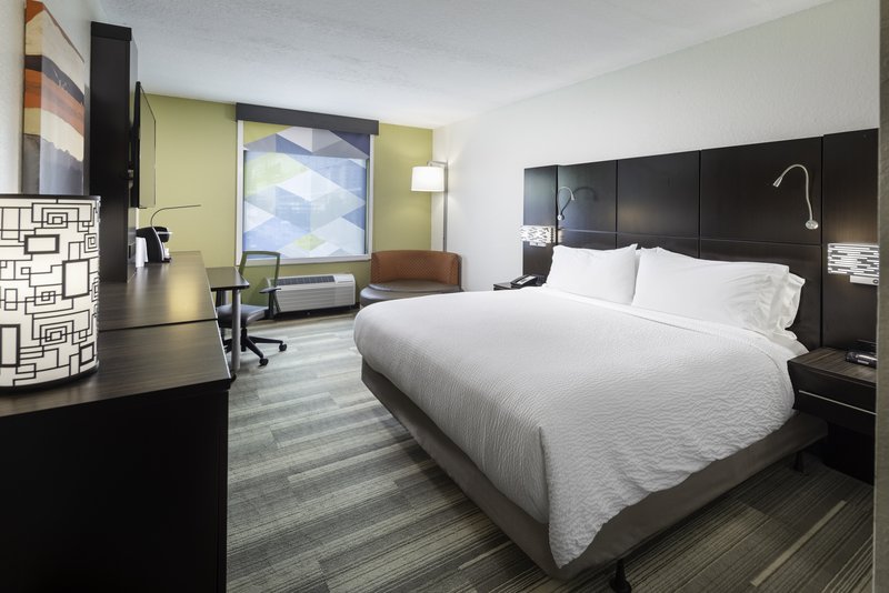 Holiday Inn Express Fort Lauderdale Convention Center