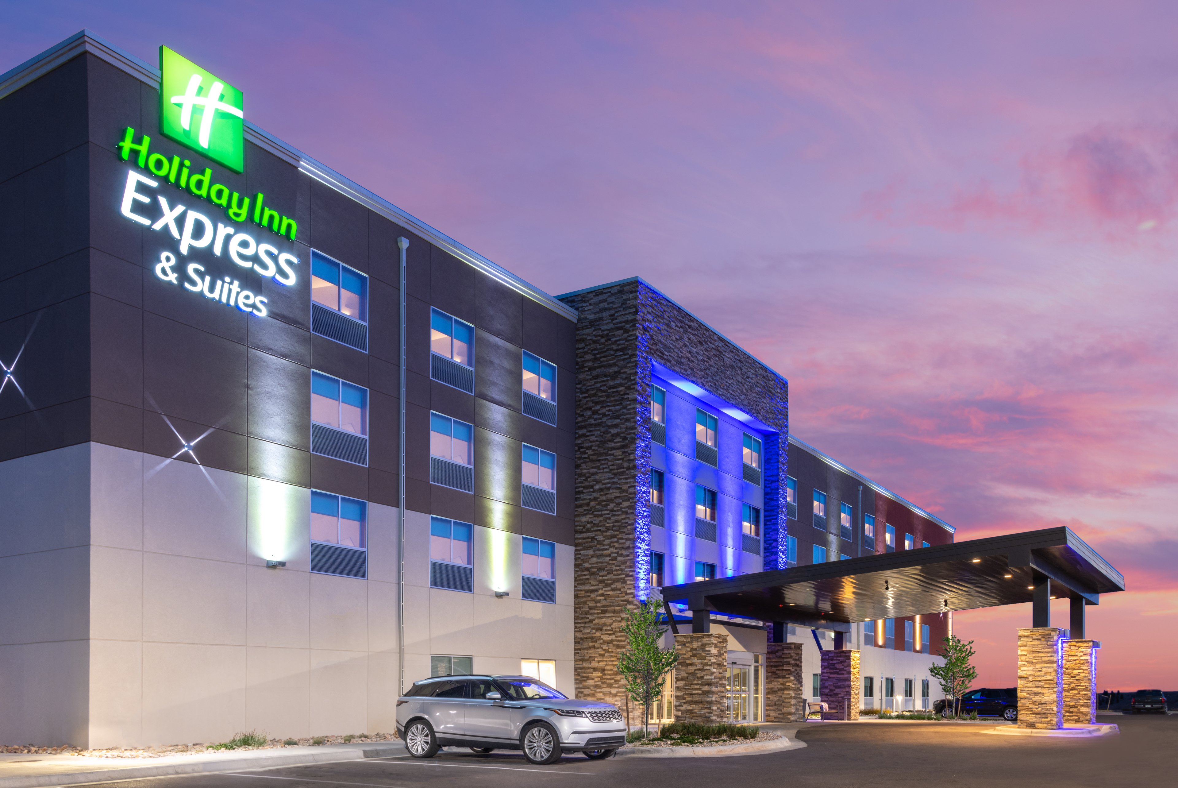 Holiday Inn Express & Suites South I-25