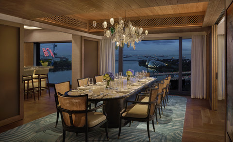 Royal Marina Bay Penthouse Dining Room
