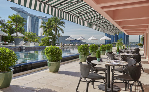 Dolce Vita Alfresco Dining Area