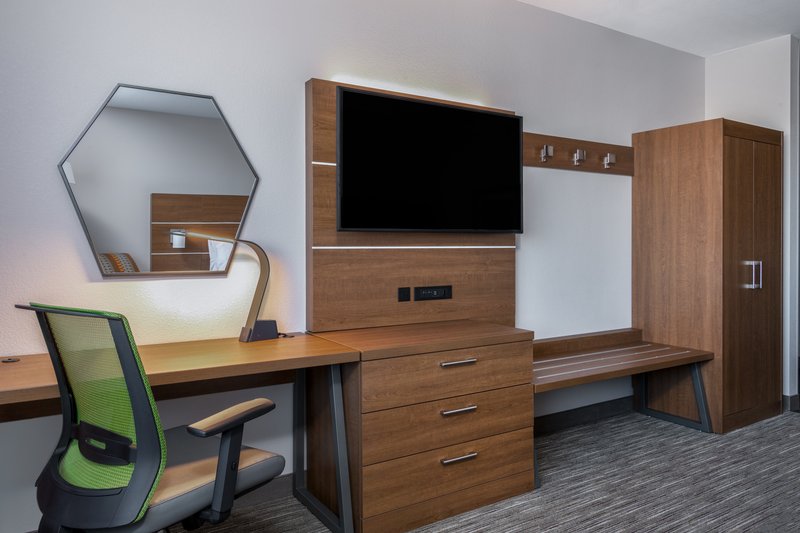 Holiday Inn Express and Suites Colorado Springs South I-25