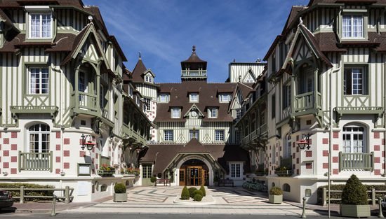 Hotel Normandy Barriere