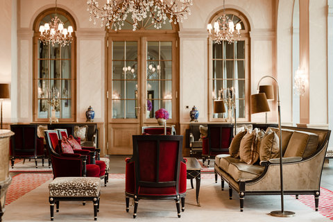 Les Trois Rois Basel Lobby