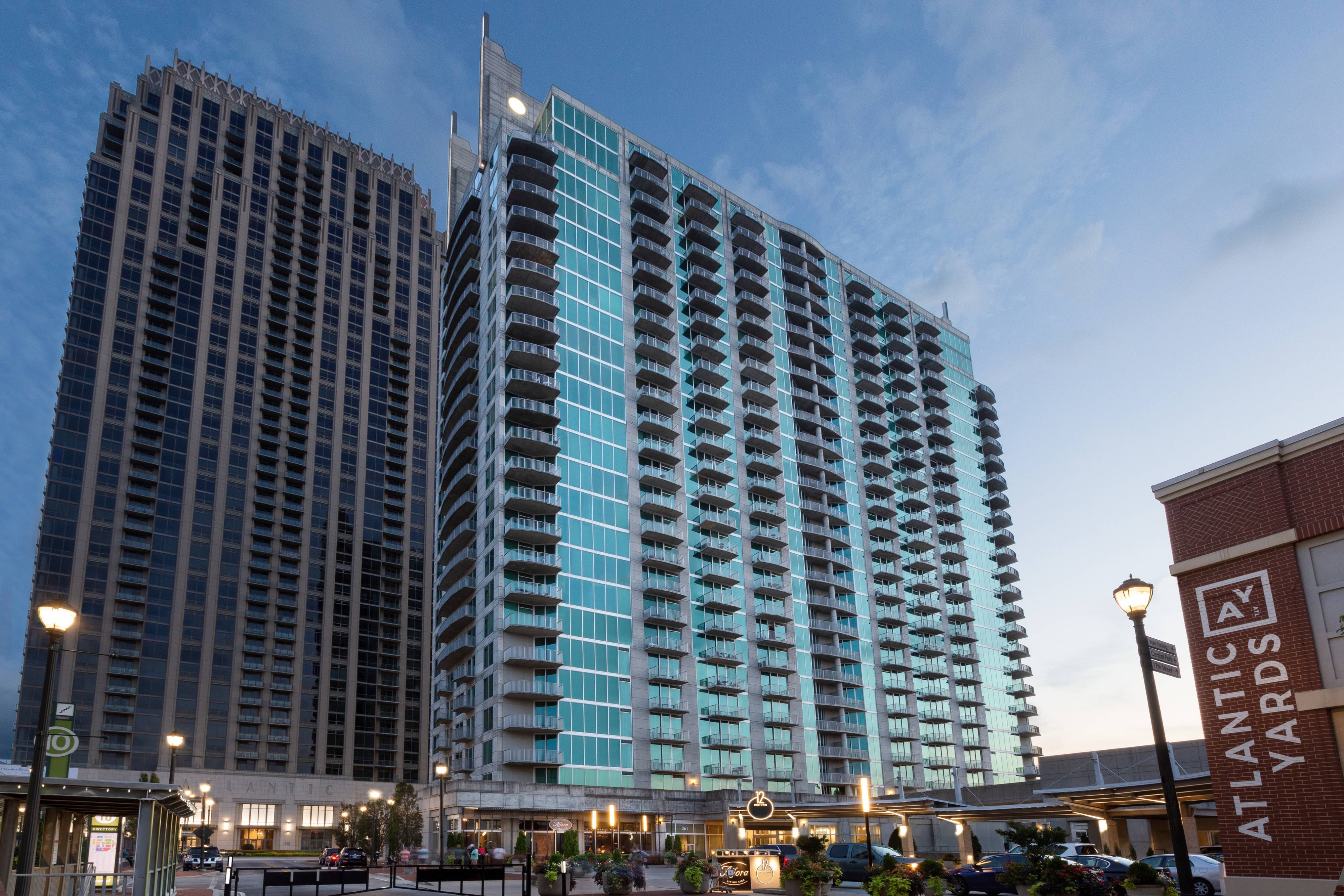 Twelve Midtown, Autograph Collection