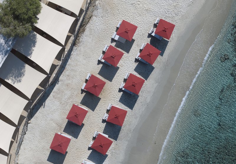 Bill And Coo Suites And Lounge