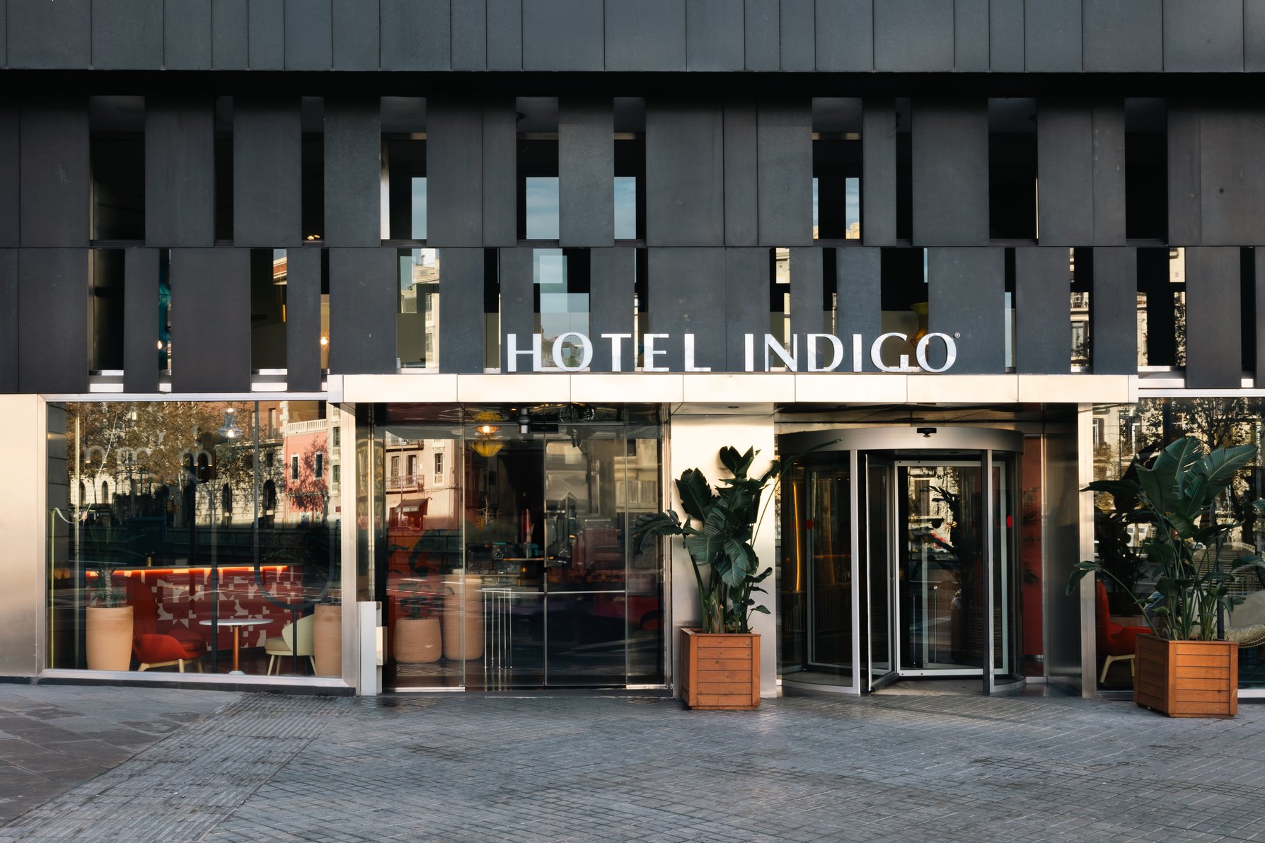 Welcome to the Hotel Indigo Barcelona Plaza España.
