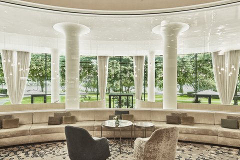 The Fontenay Atrium Comp