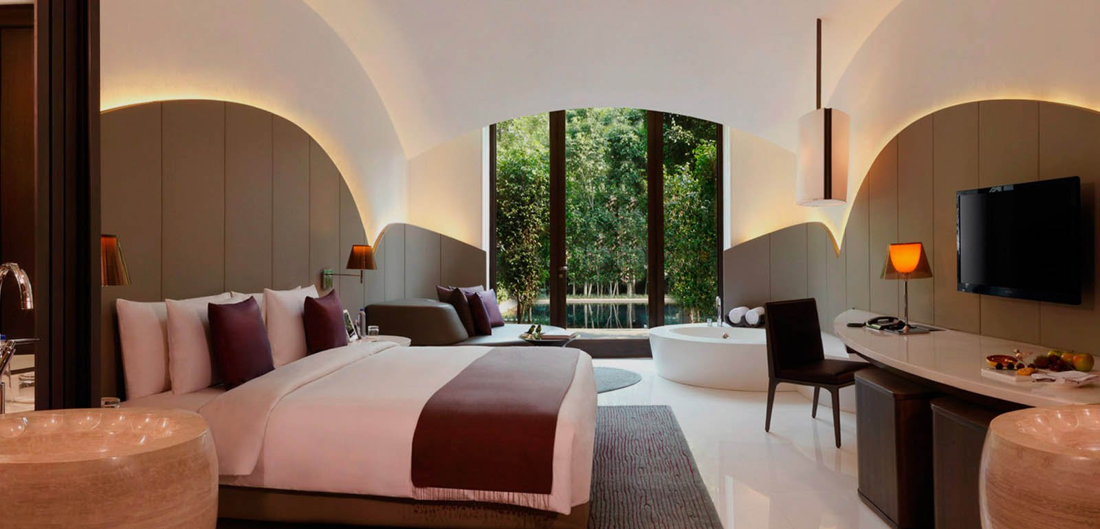 The Roseate New Delhi