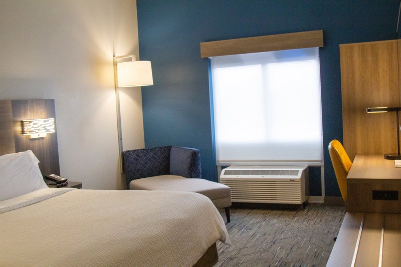 Holiday Inn Express and Suites Cullman