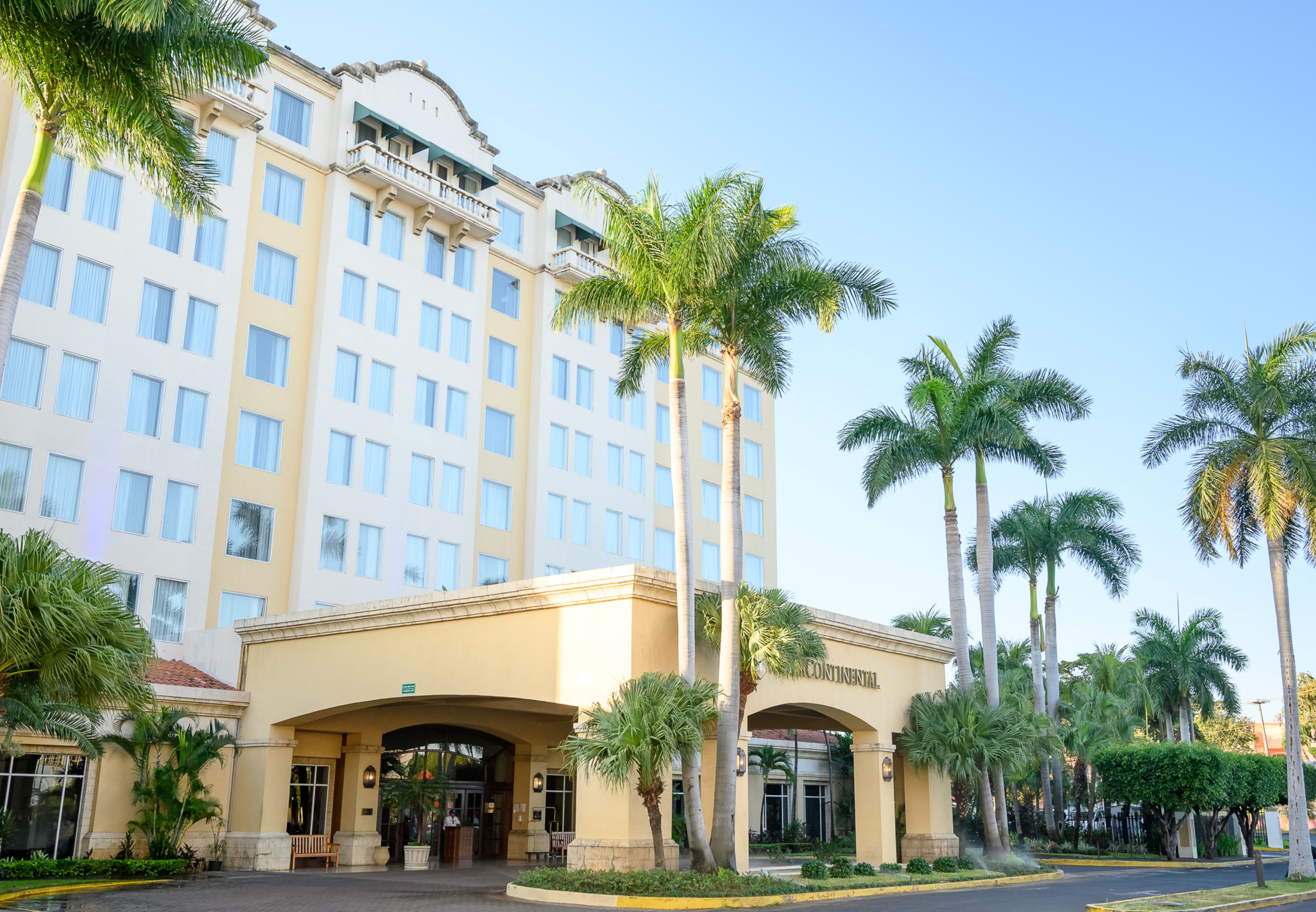 InterContinental at Metrocentro Mall