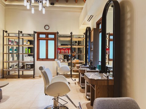 Beauty Salon