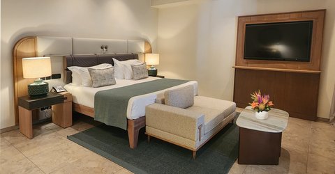 Exclusive Suite Pool Villa Bedroom