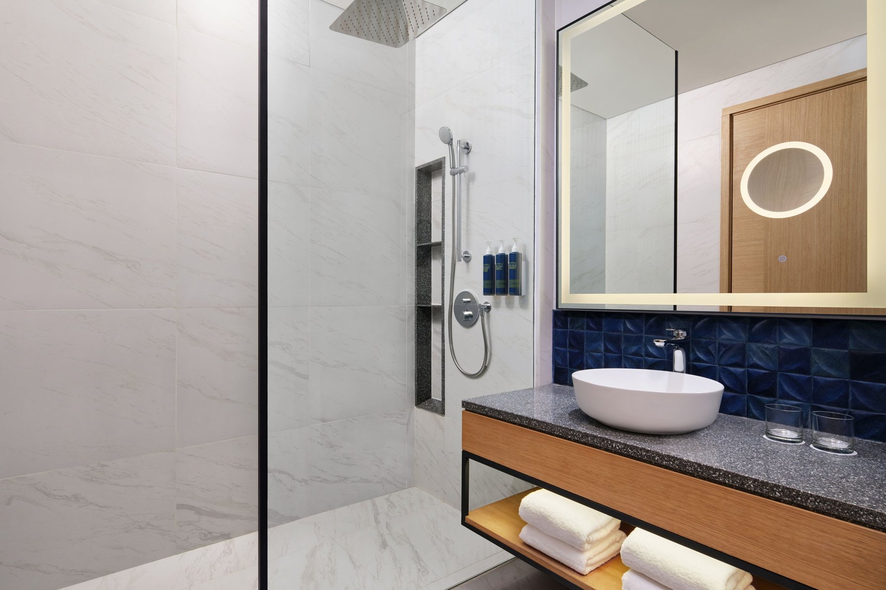 Four Points By Sheraton Bintan, Lagoi Bay Room Type - Deluxe Ocean King, Guest room, 1 King, Ocean view, Balcony Four Points By Sheraton Bintan, Lagoi Bay Room Type - Deluxe Ocean King, Guest room, 1 King, Ocean view, Balcony