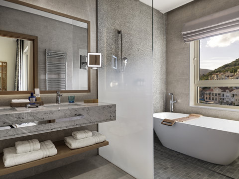 The Chedi Lustica Bay Grand Poolside Room