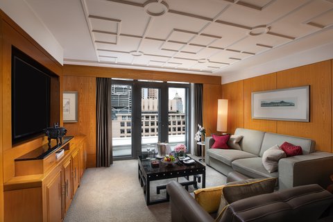 MOHKG Junior Suite Livingroom New Lr