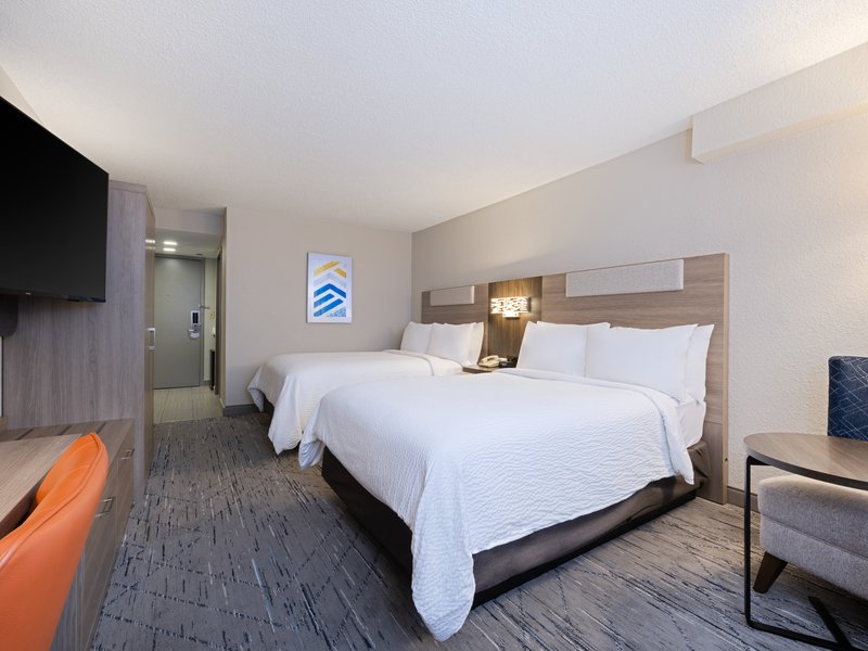 Holiday Inn Express Hotel & Suites Ft. Lauderdale – Plantation