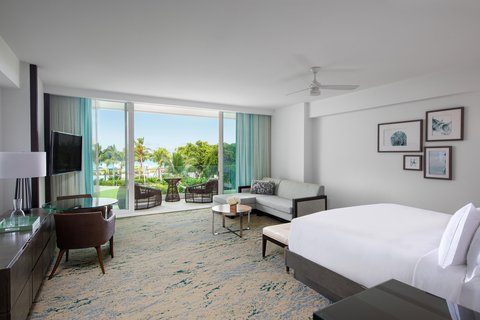 Deluxe ocean view king