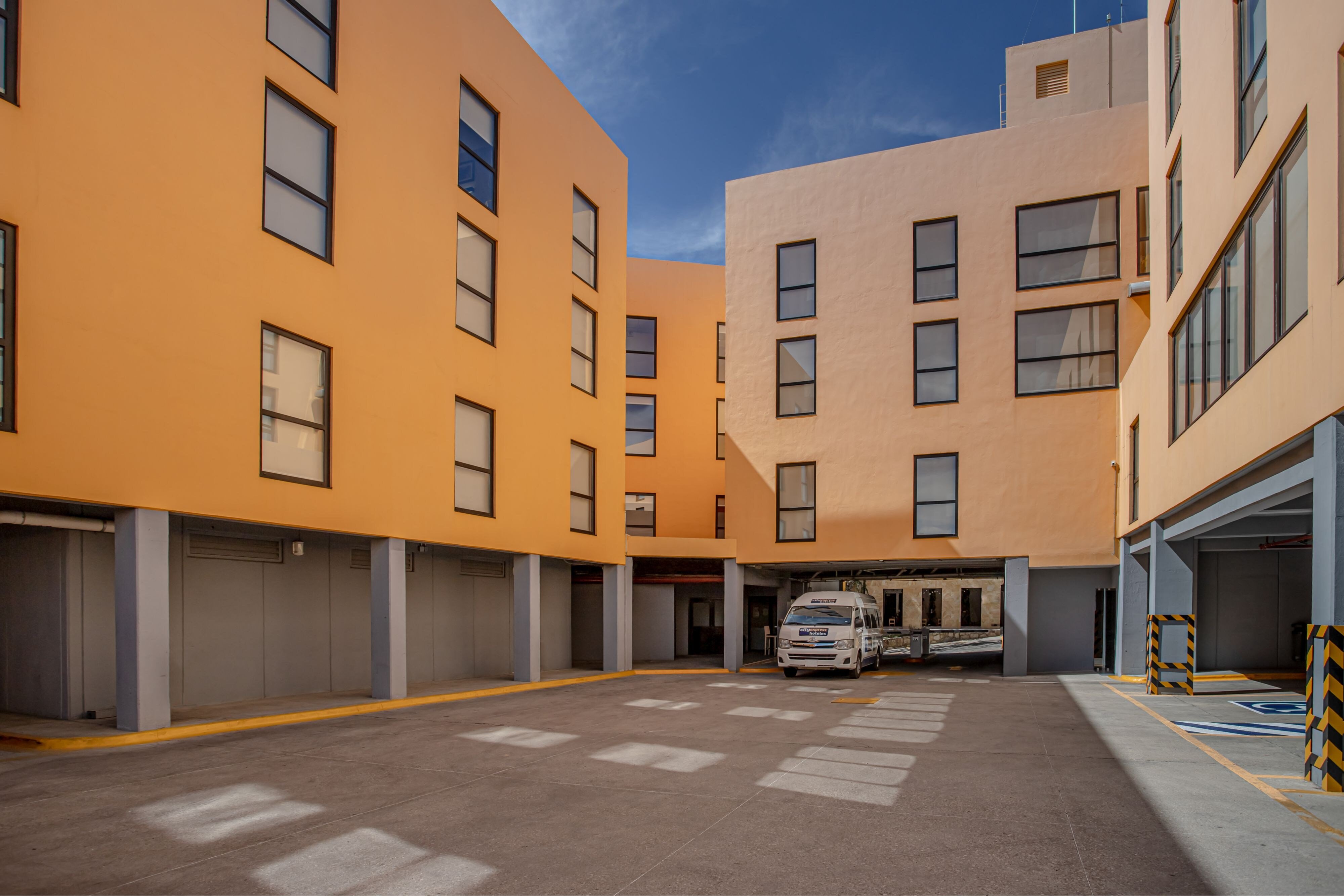 City Express by Marriott Oaxaca