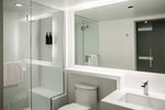 Savvy Guest Room, Larger Guest room, 1 King