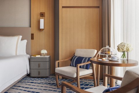 Jumeirah Beach Hotel Ocean Deluxe Room