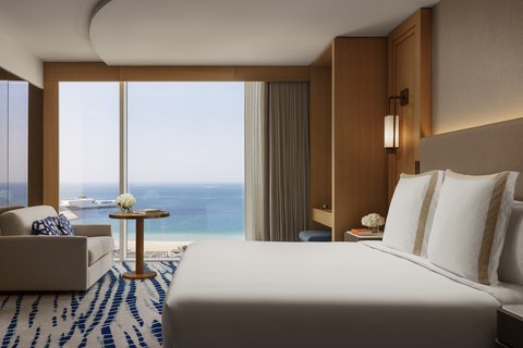 Jumeirah Beach Hotel Two Bedroom Ocean Family Deluxe Room