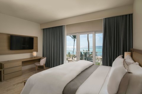 Suite with view