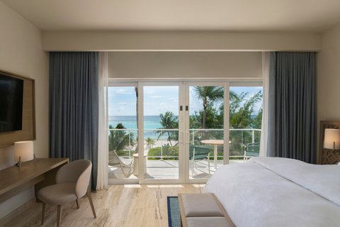 Suite with view