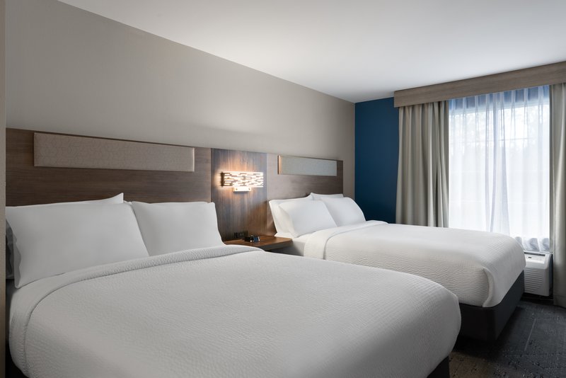 Holiday Inn Express Savannah Airport