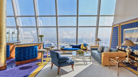 Club One Bedroom Suite