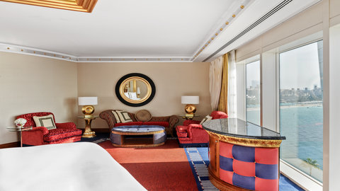 Deluxe Marina Suite