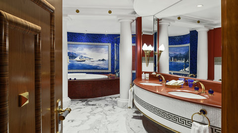 Deluxe Two Bedroom Suite