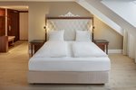 Superior Suite, Suite, 1 King, Sofa bed, Garden view