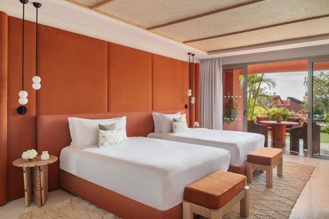 Villa Family Garden View bedroom