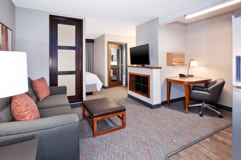 1 King Studio Suite with Full Kitchen