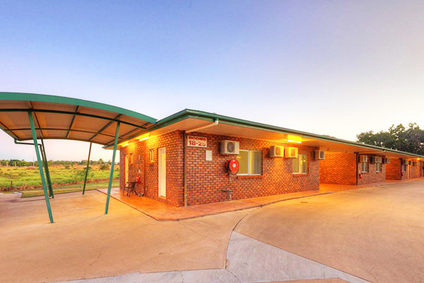 Heritage Lodge Motel