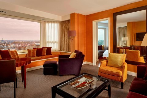 Panoramic Suite