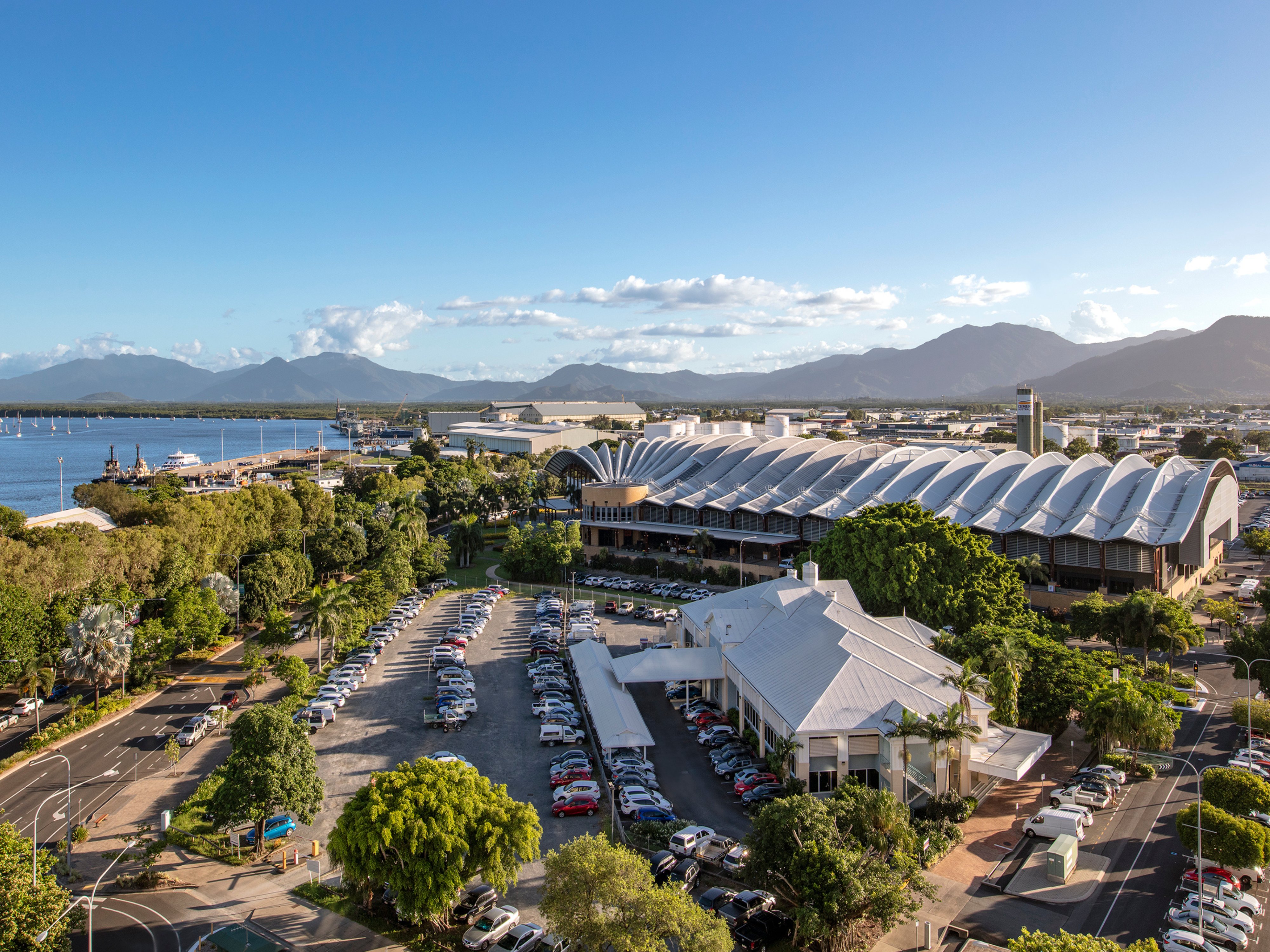 Piermonde Apartments, Cairns