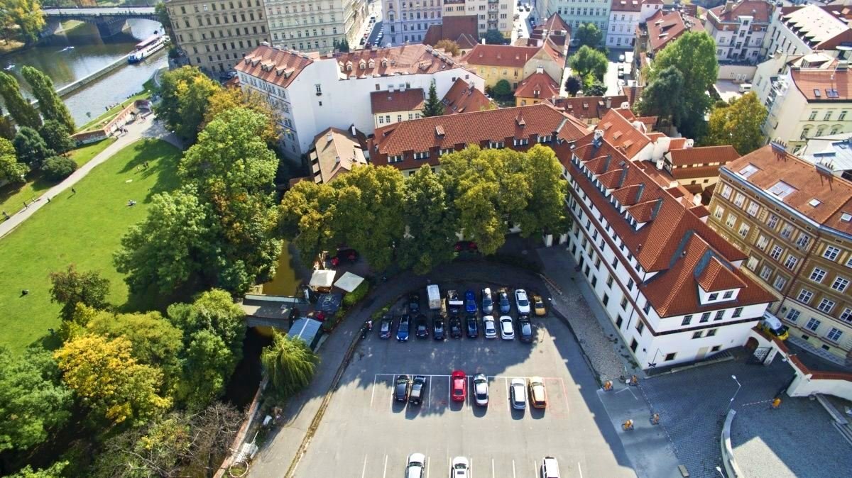 Pytloun Old Armoury Hotel Prague