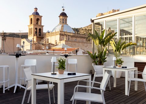 Roof Top Bar