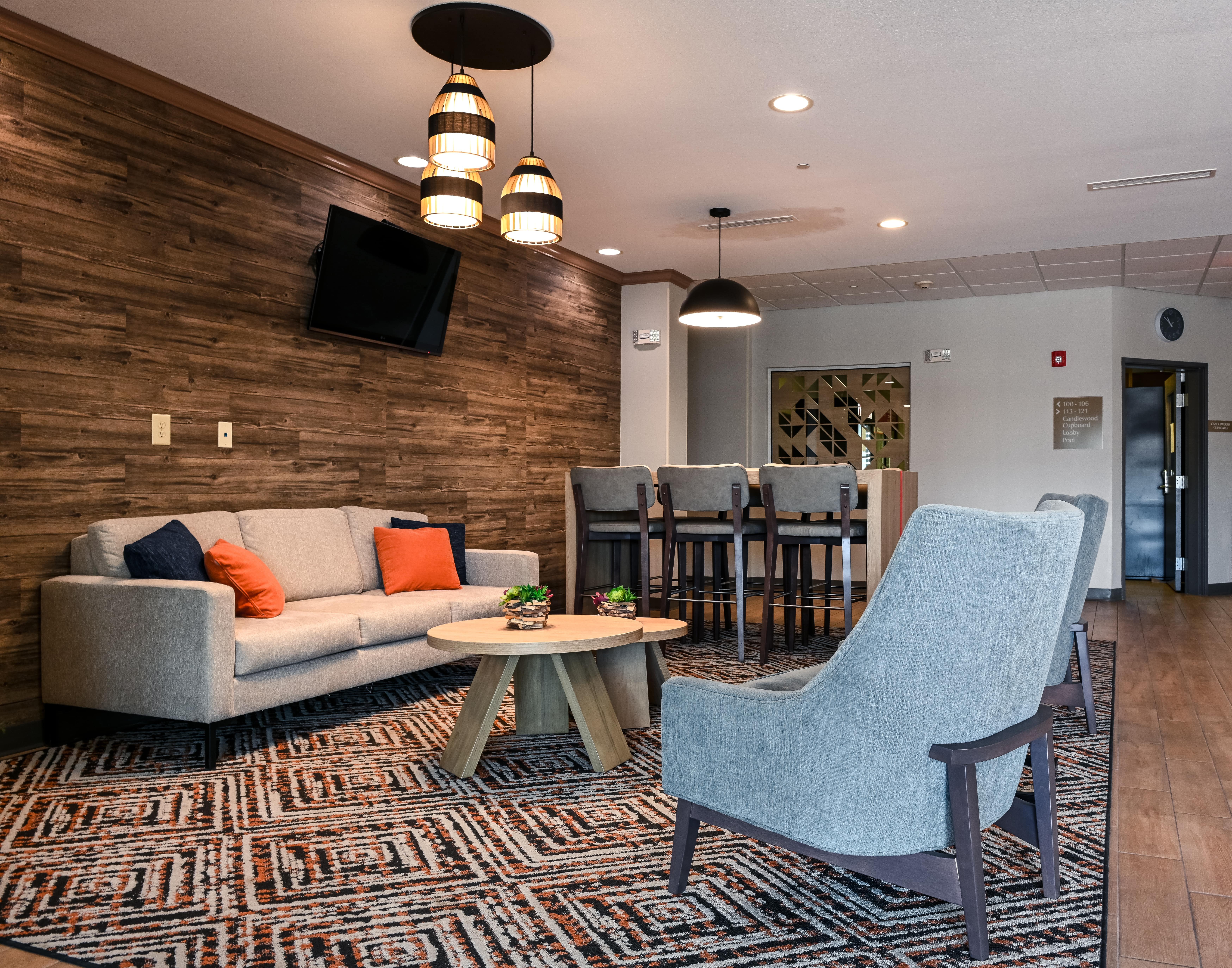 Candlewood Suites Champaign