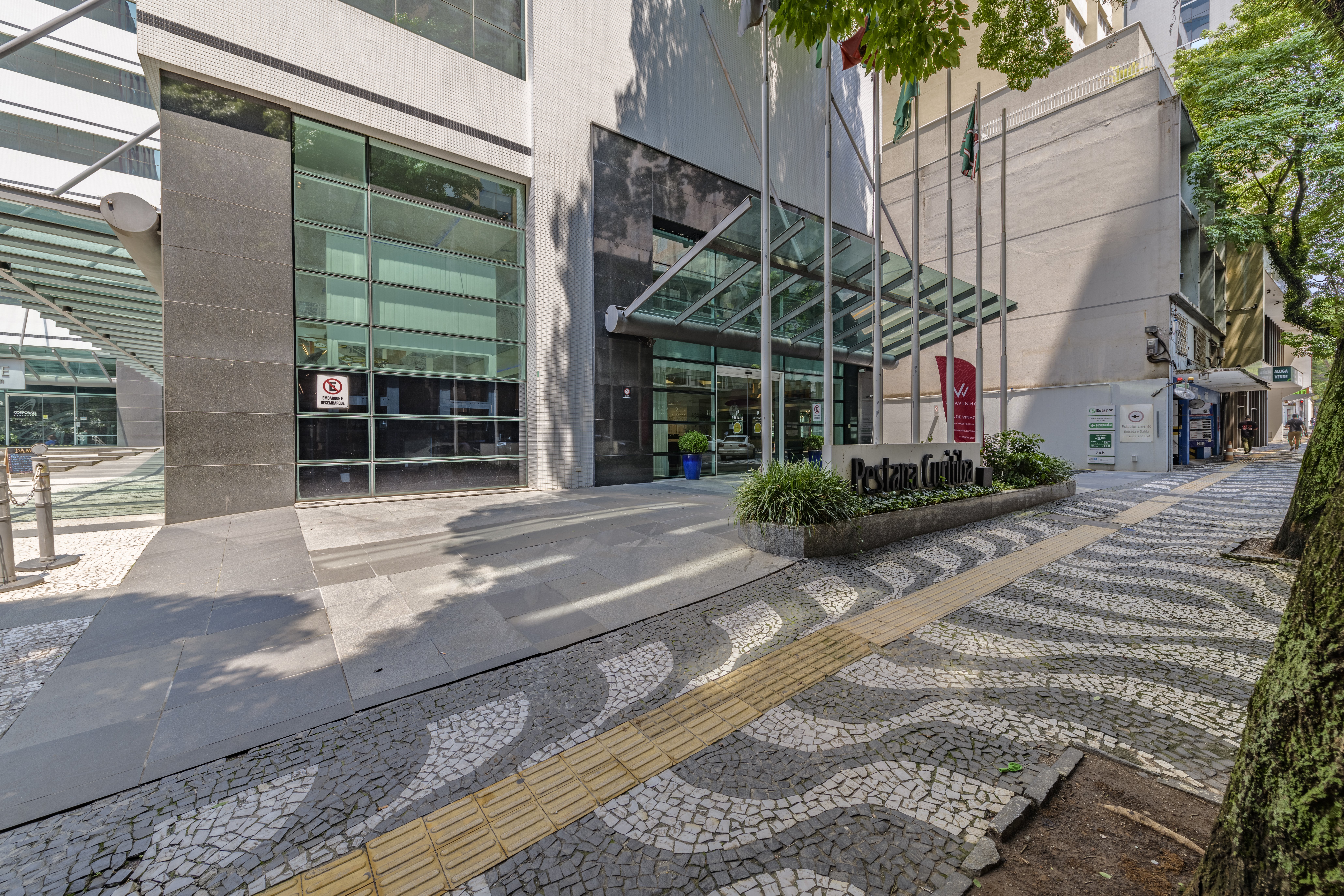 Pestana Curitiba Hotel