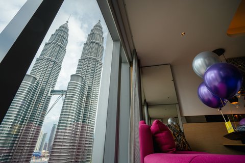 Marvelous Suite, Twin Towers View