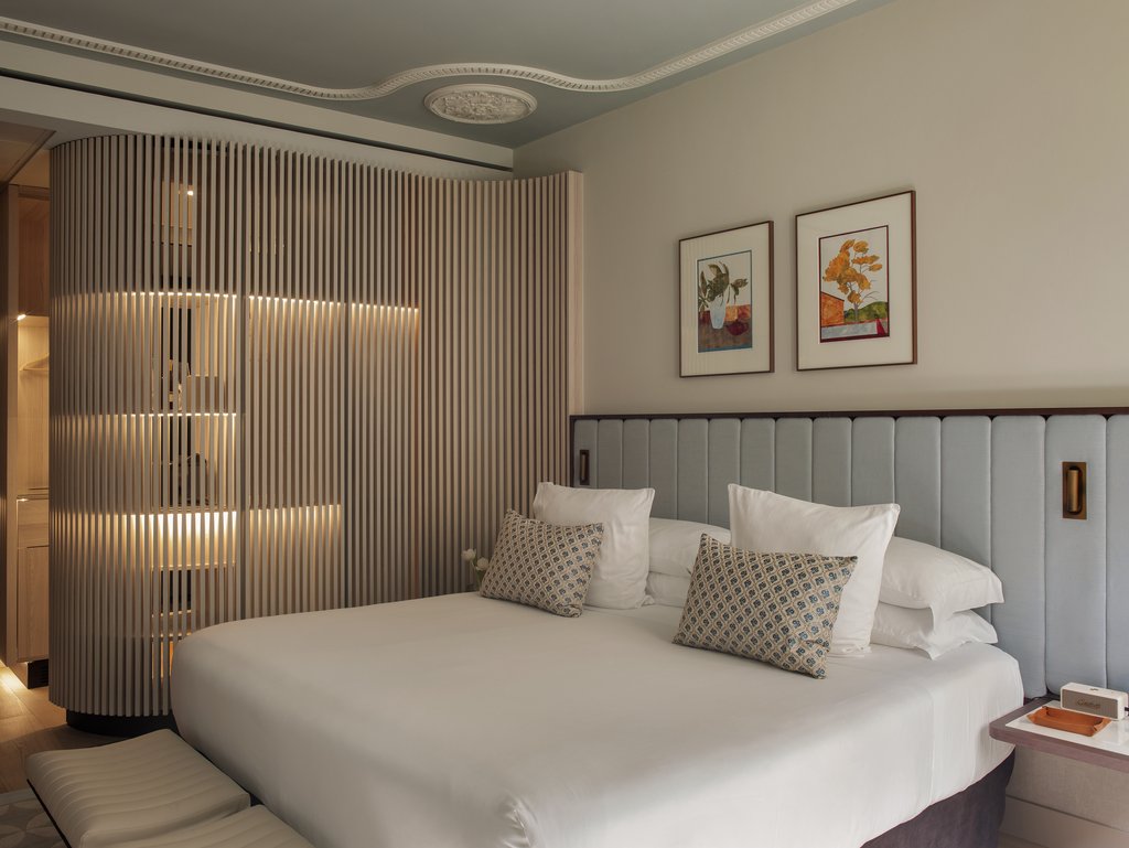 Guest photo