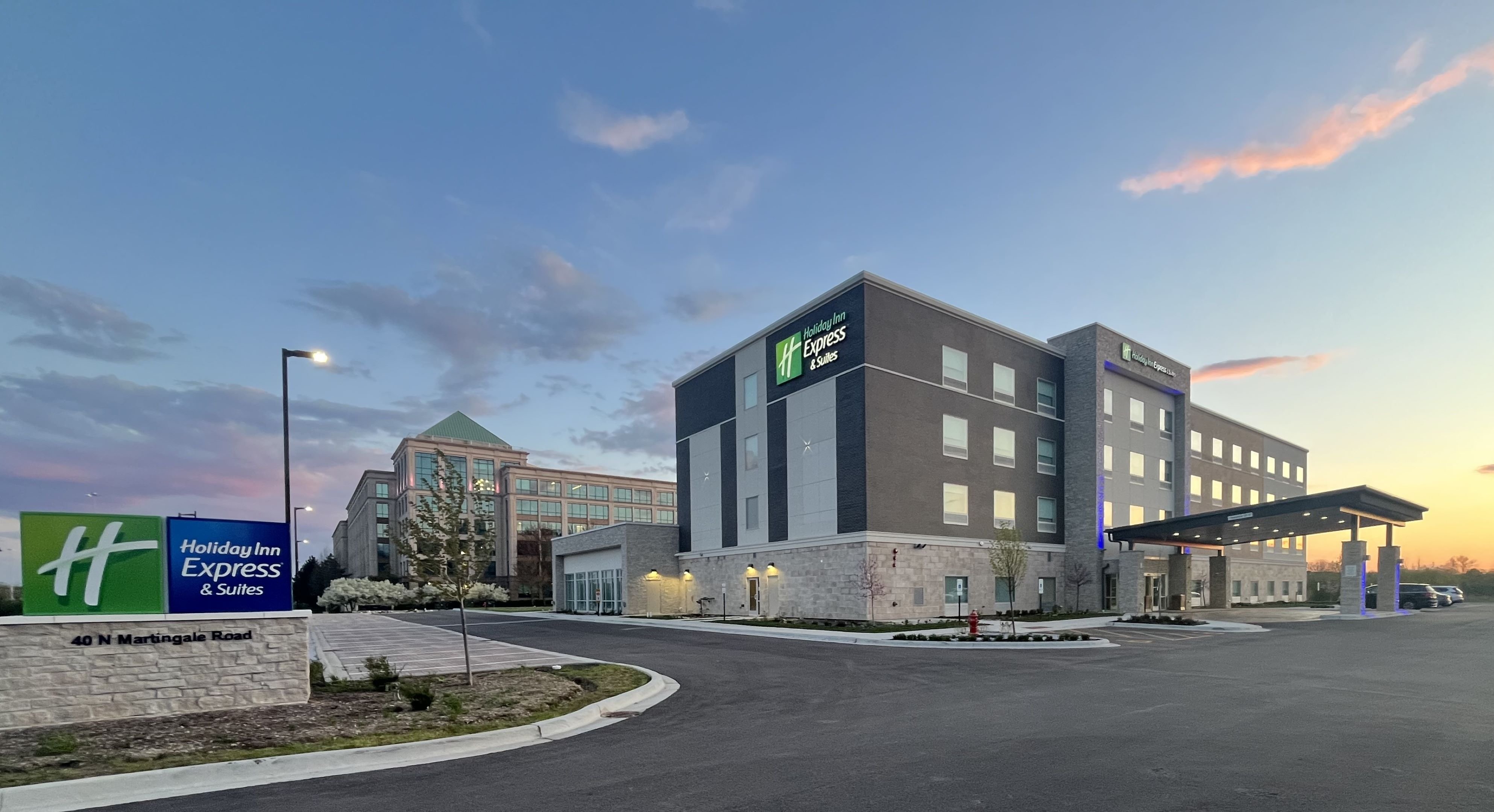 Holiday Inn Express & Suites Chicago